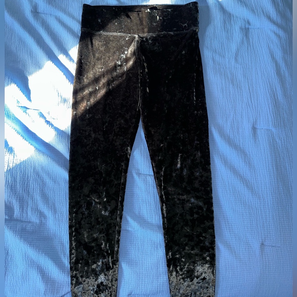 Pink by Victoria’s Secret leggings